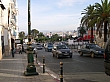 Boulevard Khemisti. Au fond, le port d'Alger