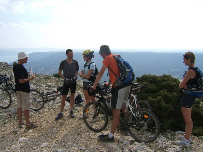 Sur la route de Vnascle (voie romaine)