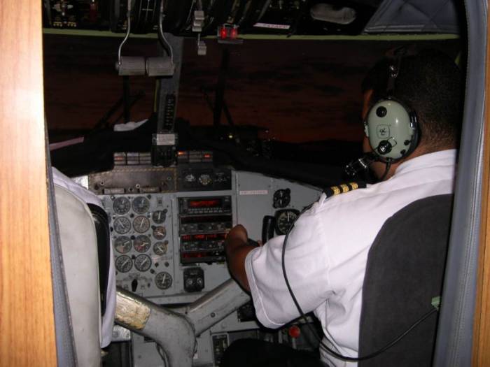Mon voisin de devant, le pilote... pas de conneries hein?